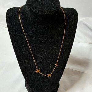 NWOT Gold Bird Necklace